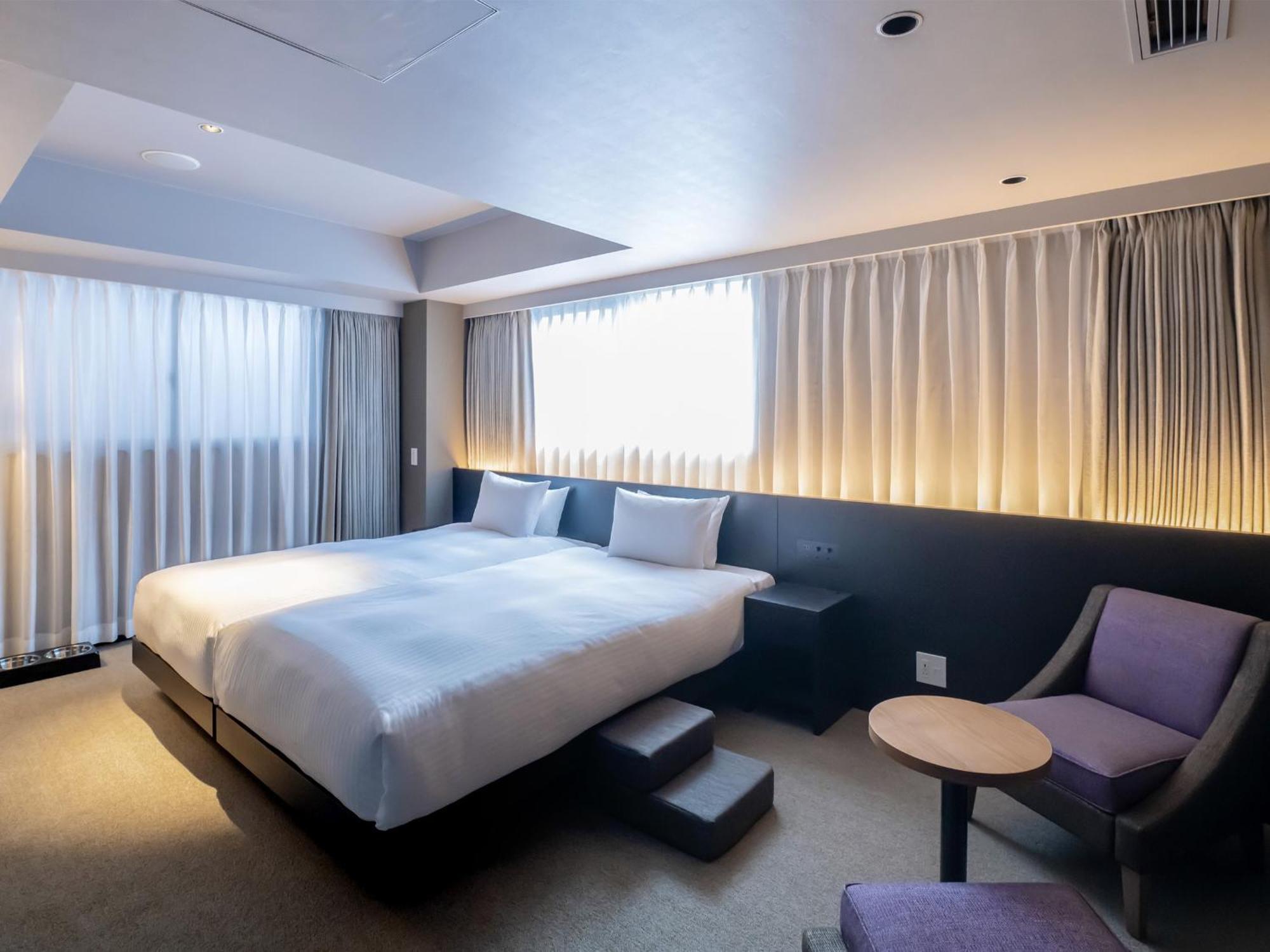 Hotel Anddoggy Kyoto Nijo Exterior photo